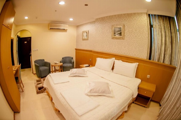 Sadan Plaza Hotel image 15